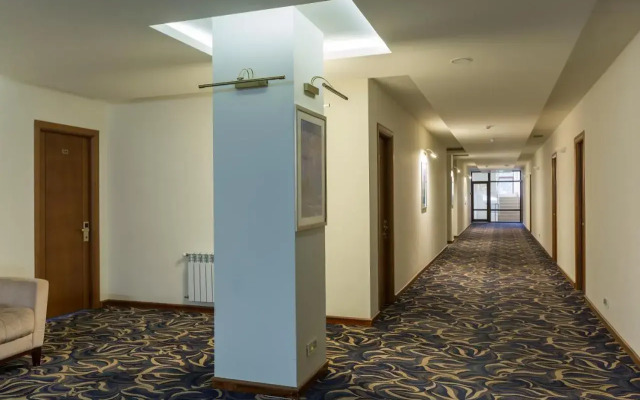 Armenia Hotel