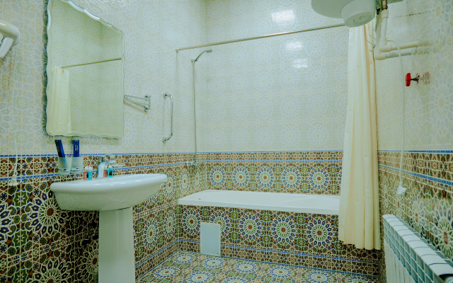 Imperial Palace Hotel
