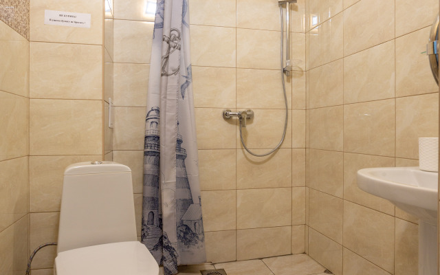 Lavina Guest House