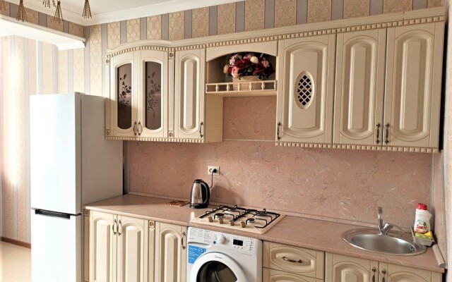 Апартаменты КвартОтель на М.Горького 85Б 21