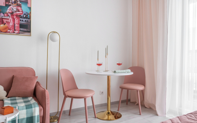 Квартира 50 Оттенков Розового