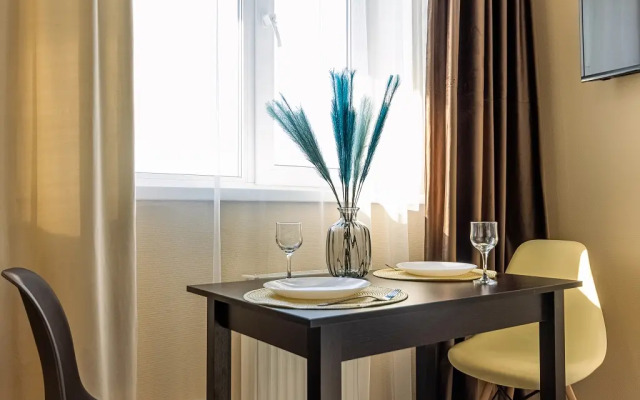 Apartment House on Zelenaya 6
