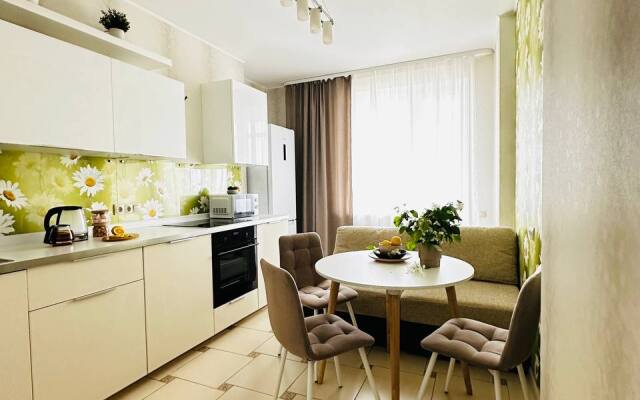 Квартира на Рехмукова 7 (ТЦ Планета, Аквапарк) г.Уфа