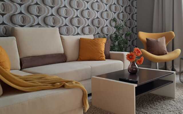 Novye Dvukhkomnatnye  V Tsentralnom Rayone Apartments