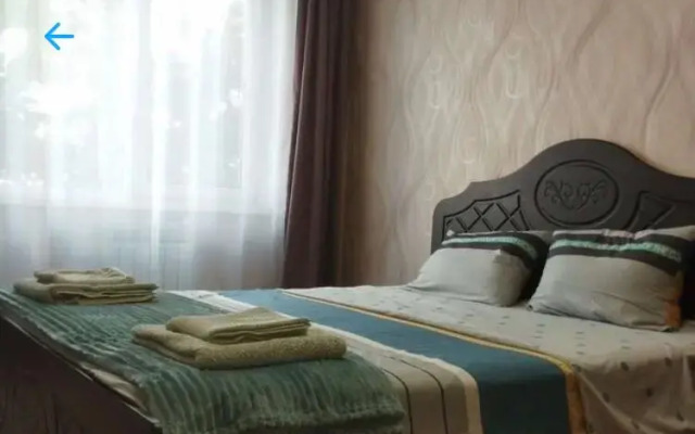 Odnokomnatnaya S Balkonom Flat