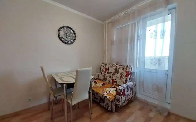 Uyutnaya Kvartira V Spalnom Rayone Flat