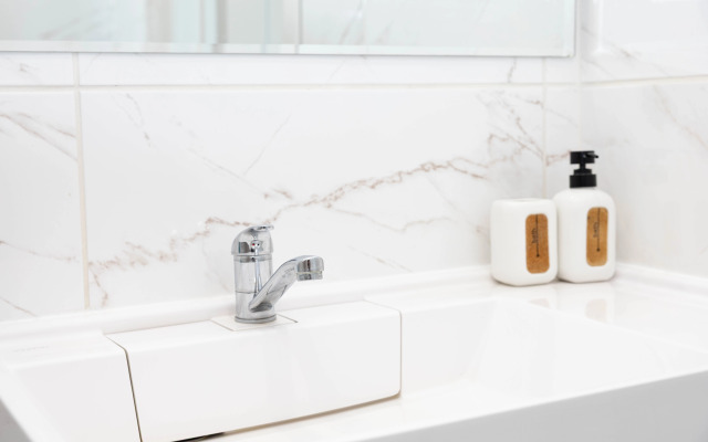 Апартаменты Современная студия возле озера