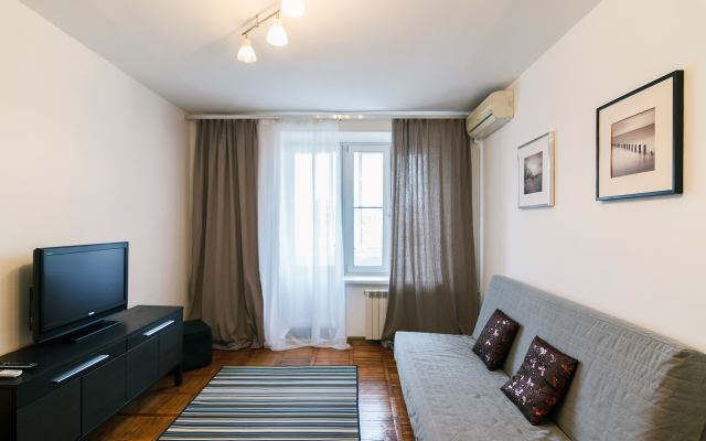 Metro Belorusskaya I Mayakovskaya Apartments