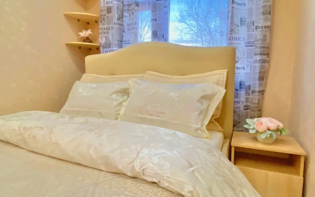 Квартира GoldApart на Каховке