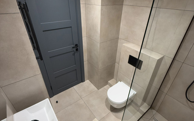 Апартаменты  однокомнатные у набережной в Центре Города