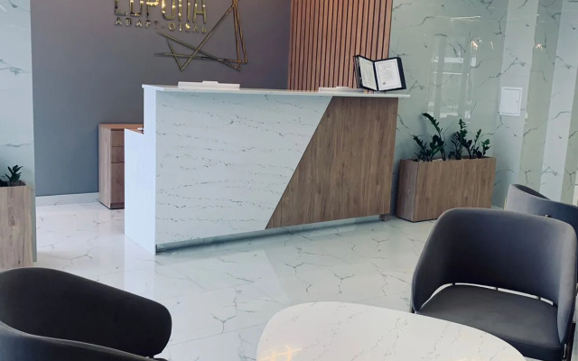 Yevropa Apartment Hotel