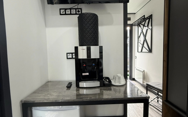 BoxHouse Guest house