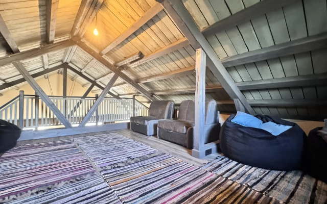 Kottedzh U Pristani V Centre Goroda Private House