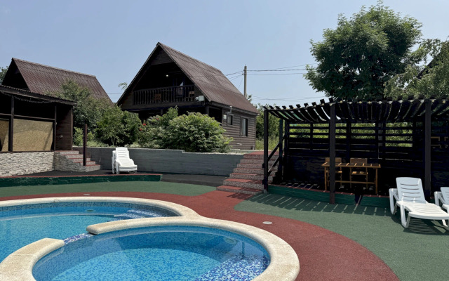 Частный Дом 604 с Балконом Рядом с Пляжем