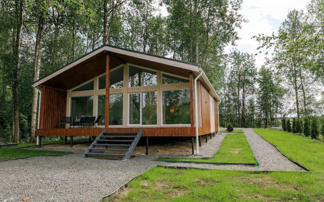 Kottedzh 105m2 V Tikhom Lesu Private house
