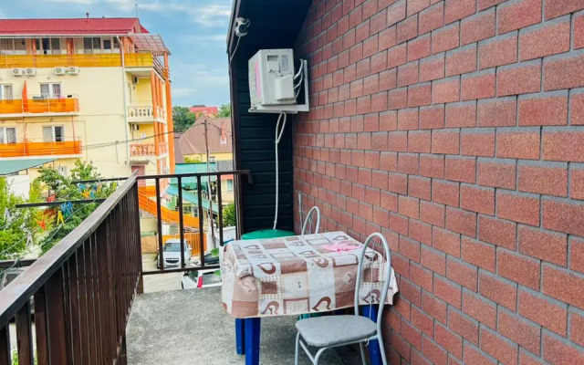 Sem'ya Guest House