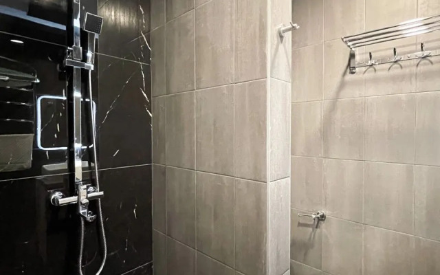 Апартаменты-студия улучшенная с кроватью, двуспальным диваном и балконом, 16 этаж