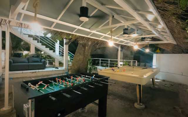 Отель Oceana Surf Maldives