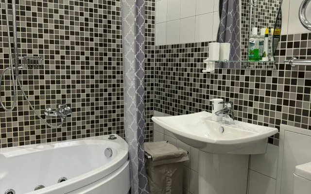 Prostornaya dvukhkomnatnaya dlya semyi Flat