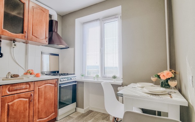 Lovelyhome39 Na Naberezhnoy Apartments