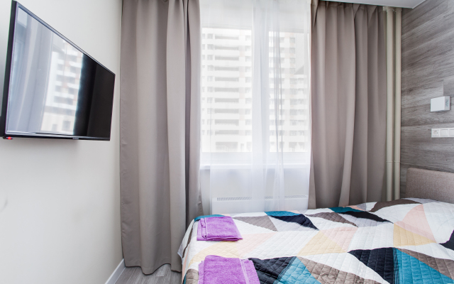 Na Bulʹvare  Eynshteyna 3 Apartments