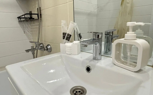 Prostory Nevy Na Srednerogatskoy Flat