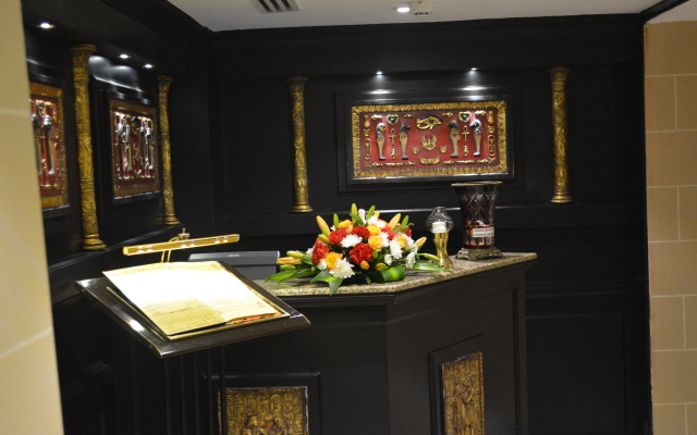 Arabian Courtyard Hotel & Spa