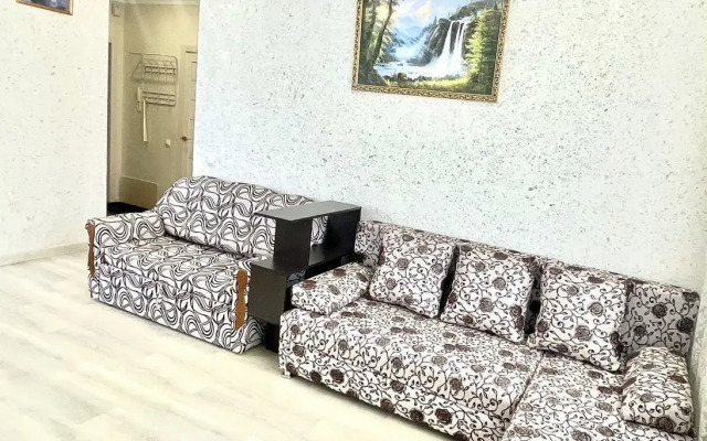 Na Gazovikov 73k3 Flat
