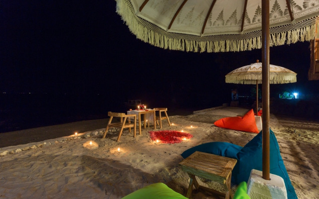 Курортный отель The Dewi Premier