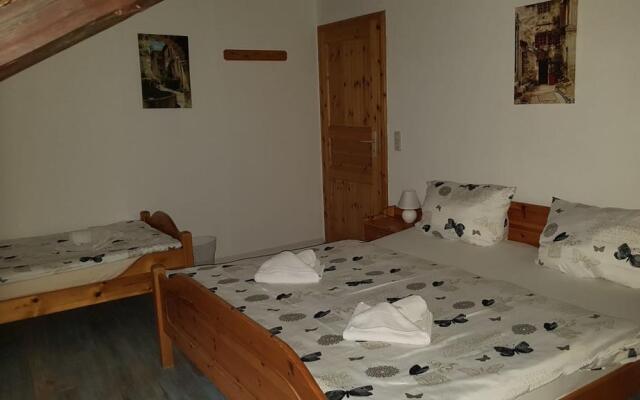 Мини-Отель Pension Zum Ewigen Rath