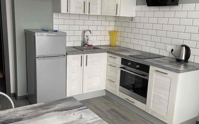 Квартира на Героев 18