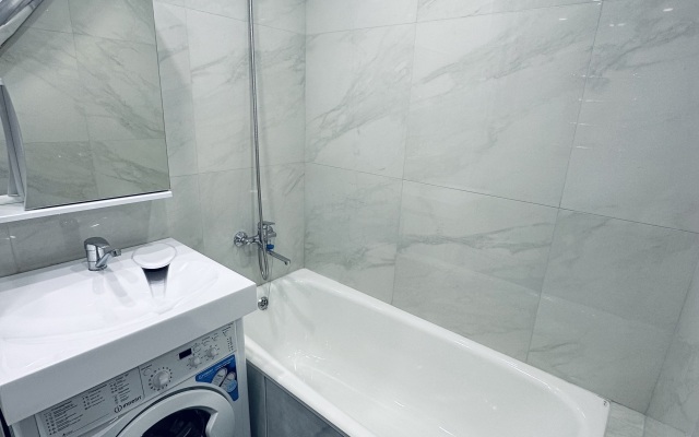 Na Novoy Naberezhnoy Zei Apartments