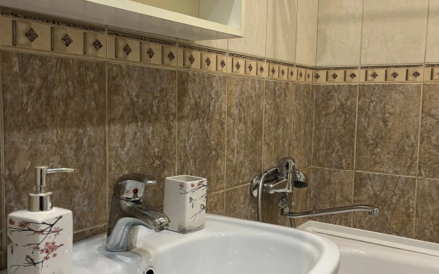 Квартира  1-комнатная на Тарана 15