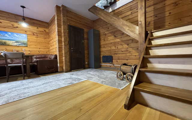 Uyutny Derevyanny Domik U Reki Private House