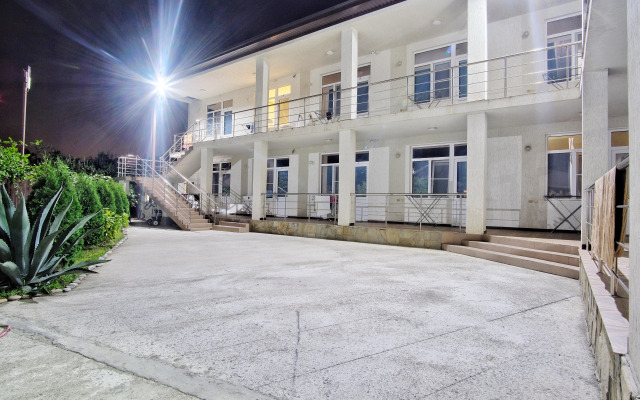 Viktoriya Guest House