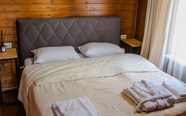 Шале Aishah House 1