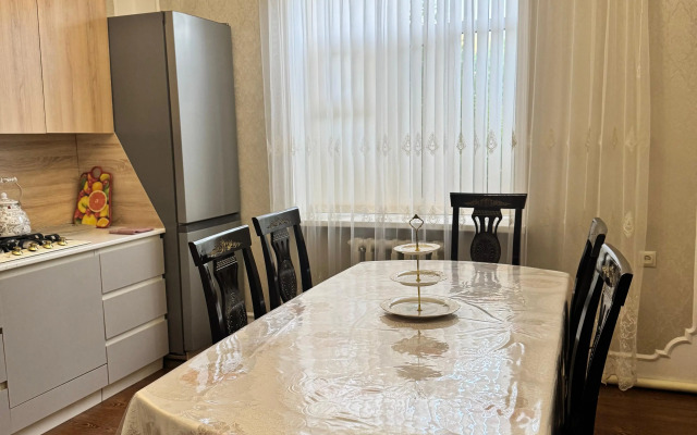 Частный дом в Центре Города