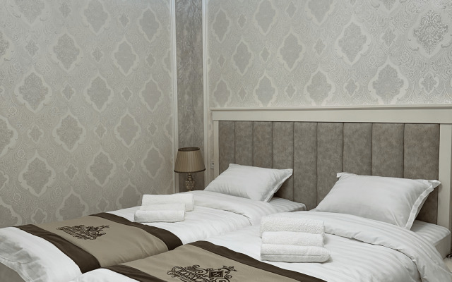 Hayat Plaza Hotel & Spa