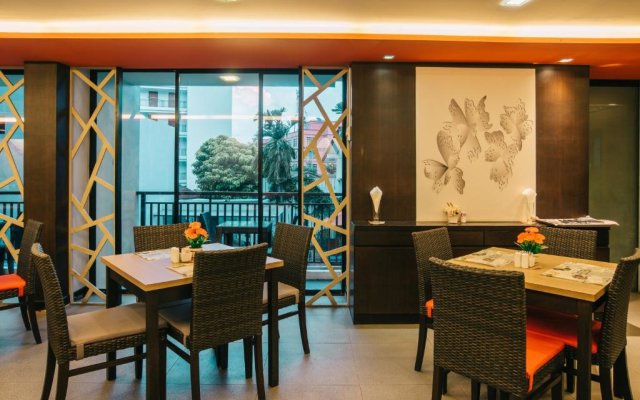 Отель Citrus Patong Hotel by Compass Hospitality