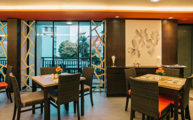 Отель Citrus Patong Hotel by Compass Hospitality