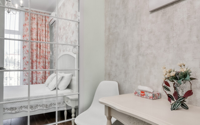 Krasivyi v stile "Provans" u morya v ZhK "Barselona Park" Apartment