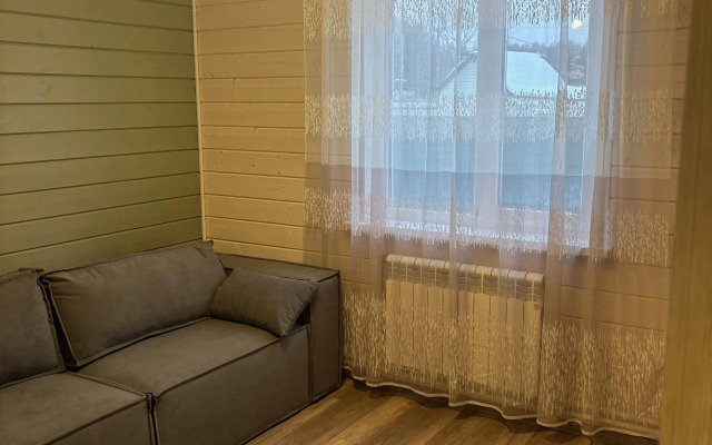 Yakhroma Guest House