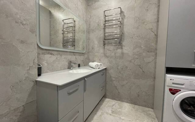 V Tsentre Simferopolya Apartments
