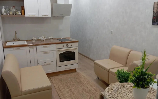 Na ulitse Nansena 103/1/8 Flat