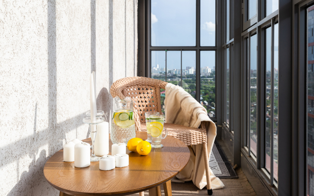 Sleepnsk Svetlaya Dvukhkomnatnaya Ryadom S Akvaparkom Apartments