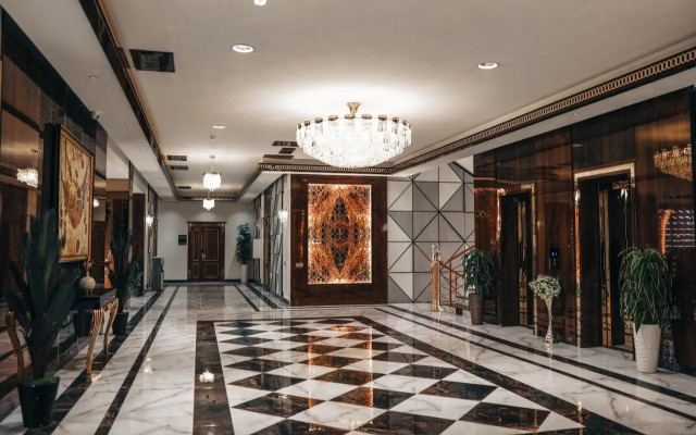 Kangurt Grand Hotel
