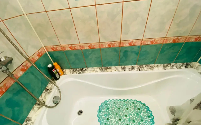 Apartamenty s 2 Komnatami Vid na Gorod i Balkon (KVARTIRA51)