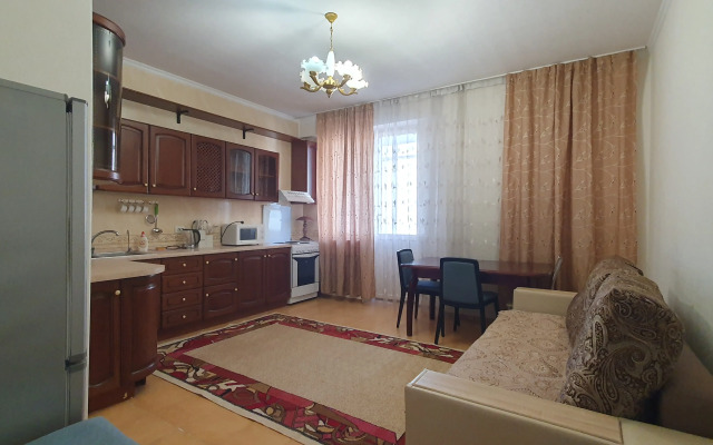 421 Yevrotreshka V Samom Tsentre Na 6 Gostey Apartment