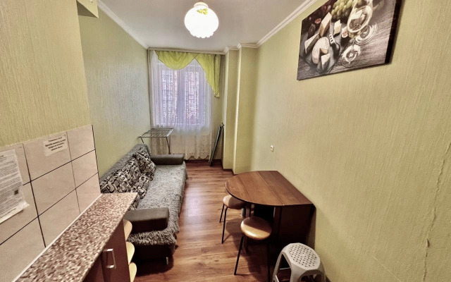 Apartment 1+ Eastern shopping center Crystal Mikhailovsky Goltsova 9