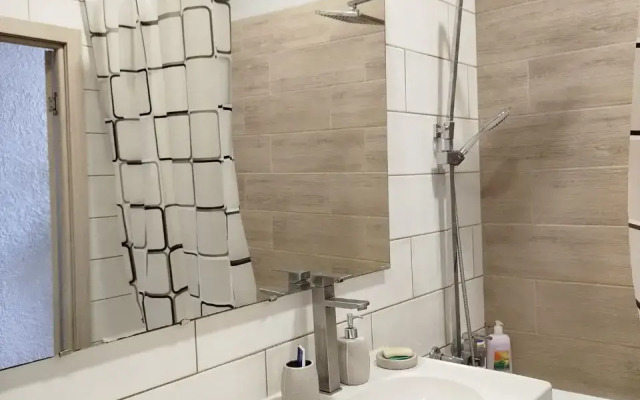 Na Yana Fabritsiusa 22 Flat